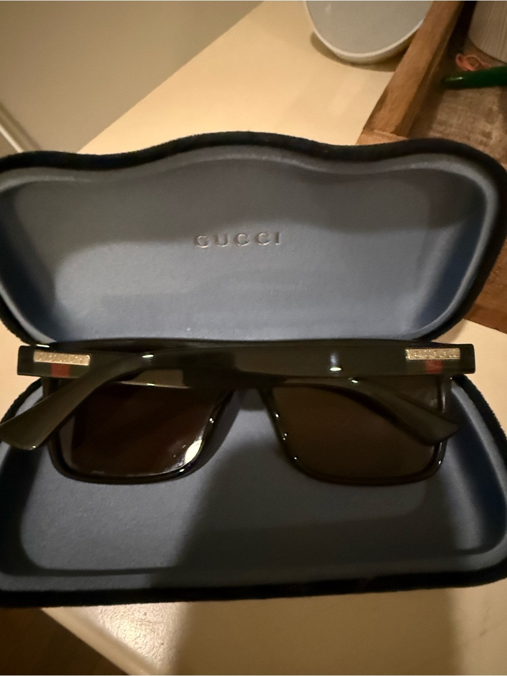 Gucci Black Sunglasses with Gold Logo Accent - Picture 3 of 5